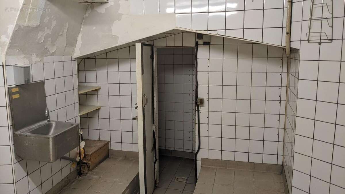 Commerce à BARGEMON