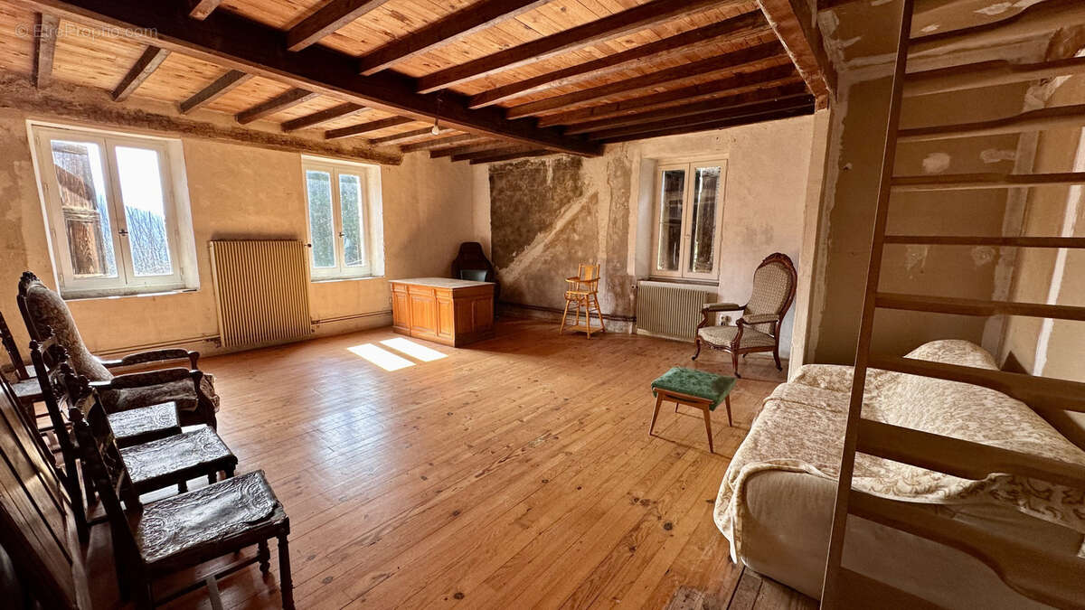 Maison à RENCUREL
