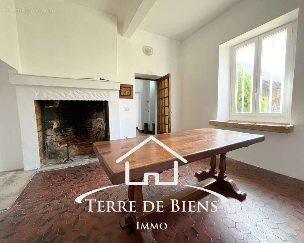 Maison à SEPTMONTS