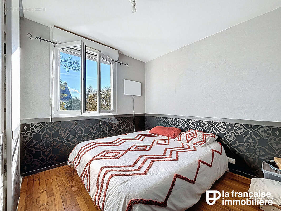 Maison à VEZIN-LE-COQUET