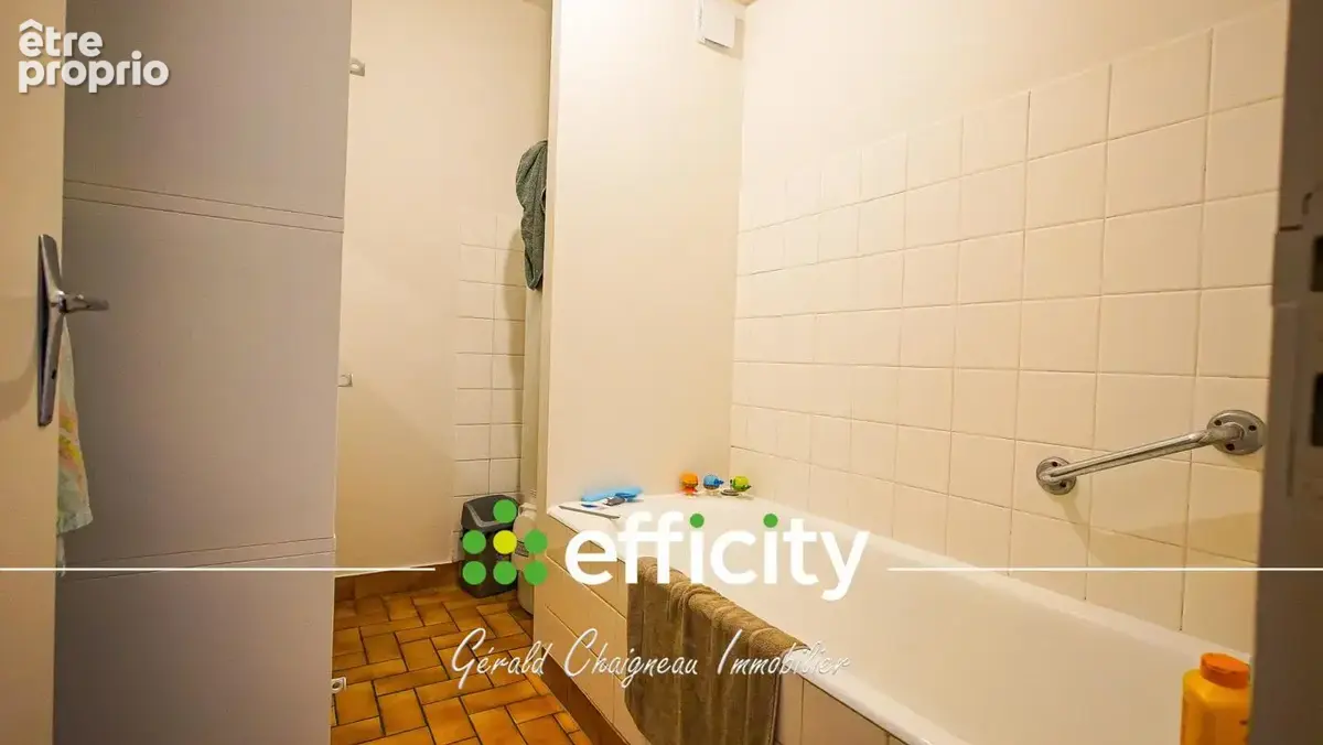 Maison 4 pièces 84 m² à vendre à Saint-Hilaire-De-Chaleons (44680) - photo 7
