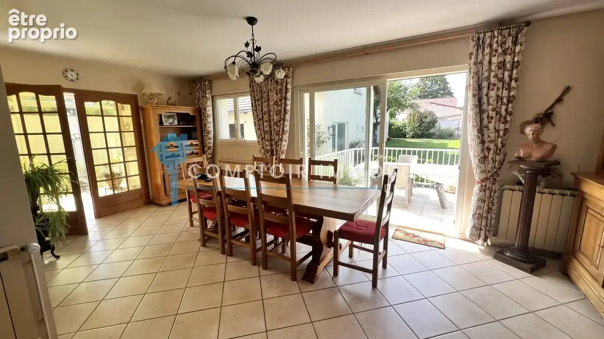 Propriété avec maison 260m2 et dépendance aménageable - photo 17