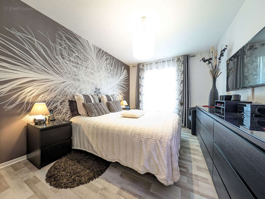 Appartement à NANTEUIL-LES-MEAUX