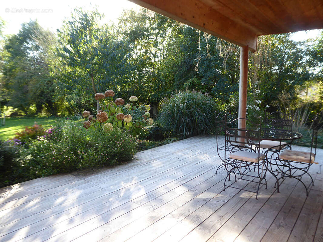 Maison à PONT-L'EVEQUE