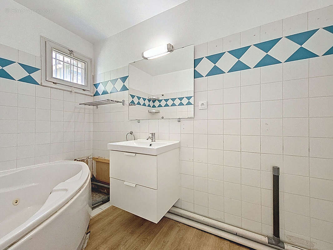 Appartement à MARSEILLE-12E