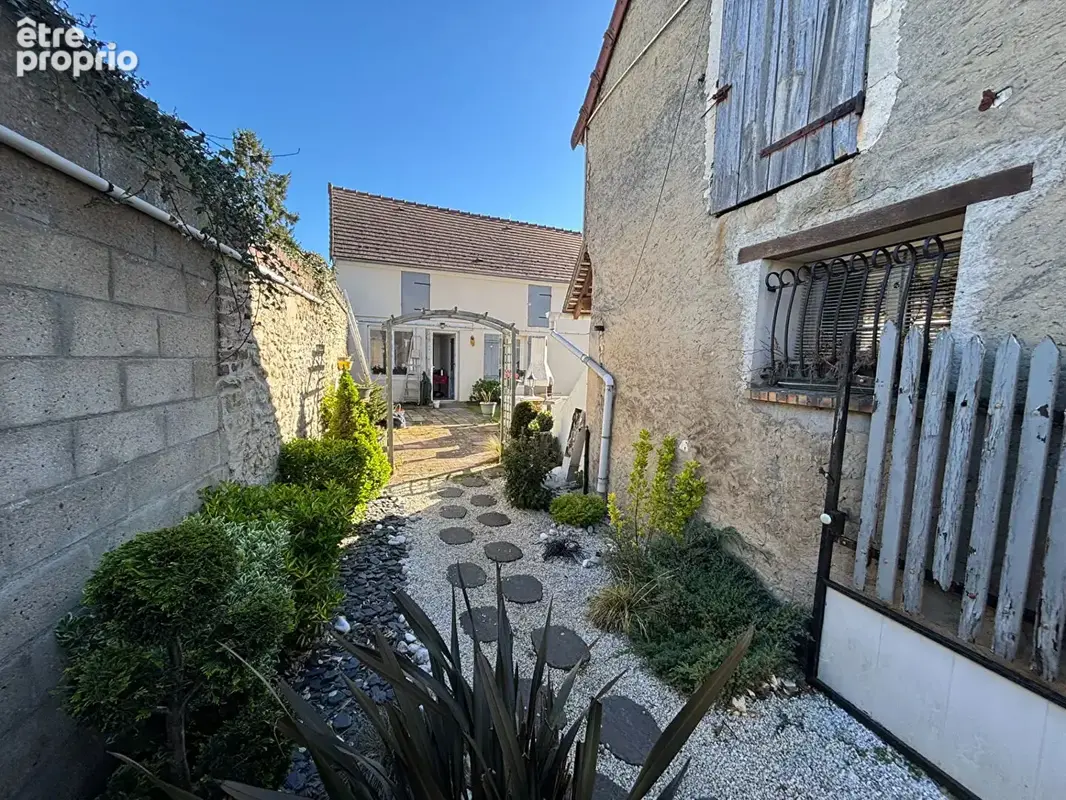 Ensemble immobilier - photo 4