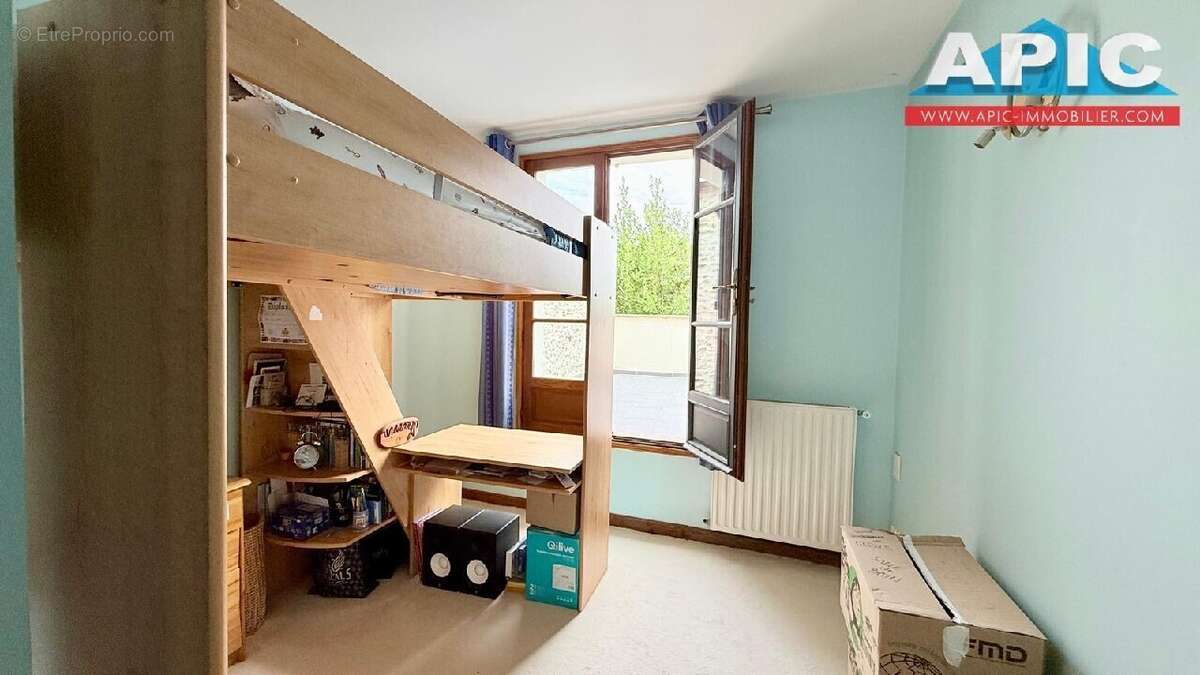 Maison 229 m² à Groslay  - photo 25