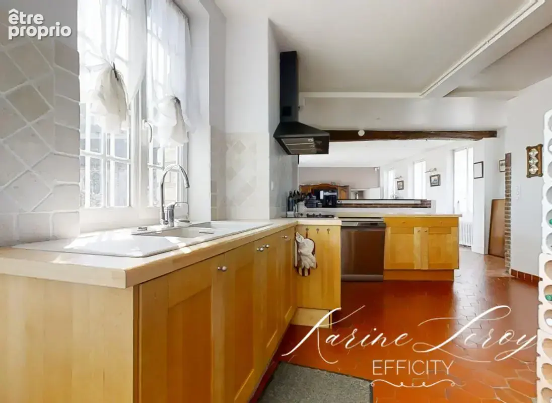 Maison 400 m² à Mareil-En-France  - photo 15