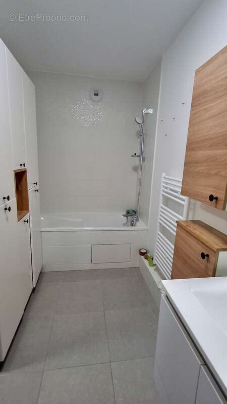 Appartement à IVRY-SUR-SEINE