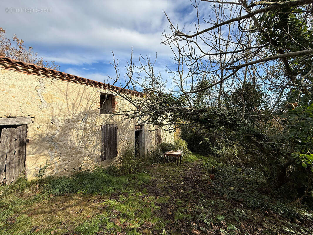 Maison à SAINT-SYLVESTRE-SUR-LOT