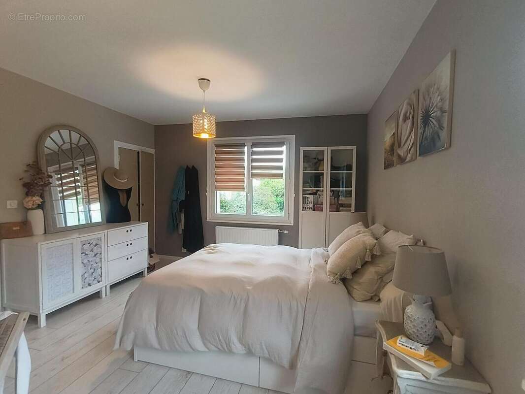 Photo 7 - Maison à COURS-LA-VILLE