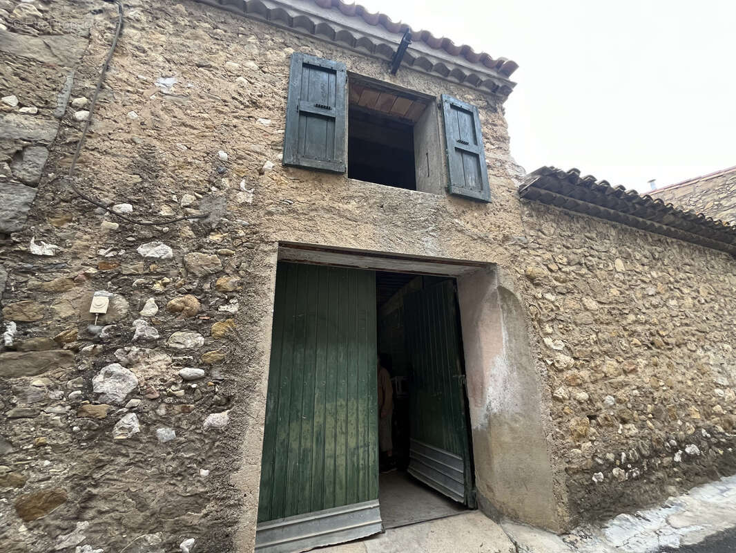 Autre à SAINT-LAURENT-DE-LA-CABRERISSE