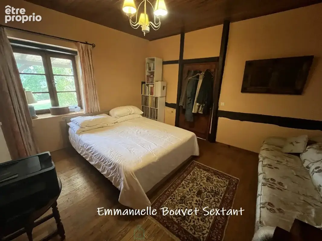 Maison en pierre, 3 chambres, 2 sde, piscine, agréable terrain avec vue dégagée de 2523 m2 - photo 13