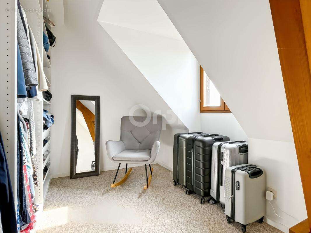 Maison à LE VAL-DAVID