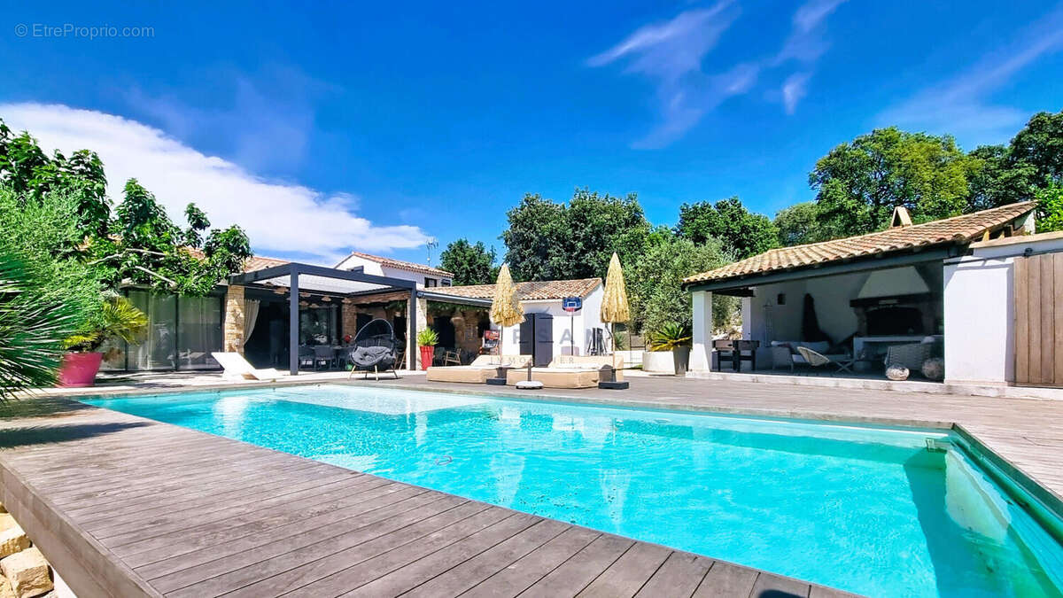 Maison à FREJUS