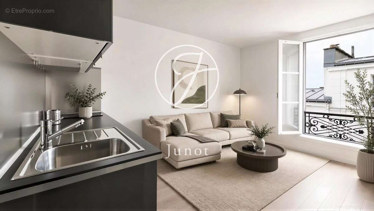 Appartement à PARIS-18E