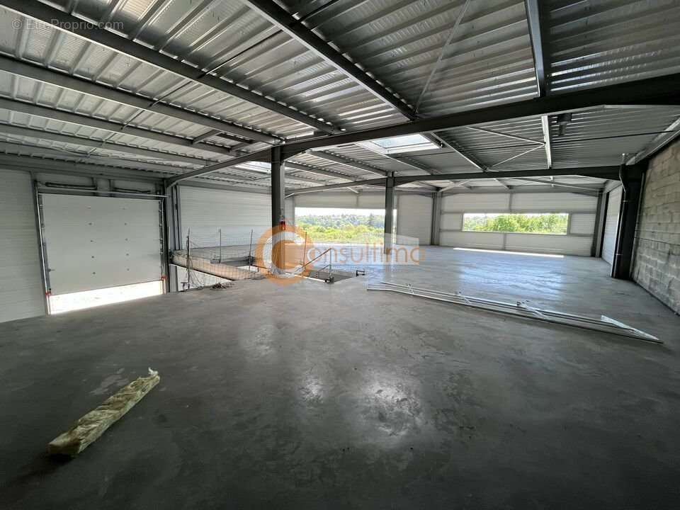 Commerce à POITIERS