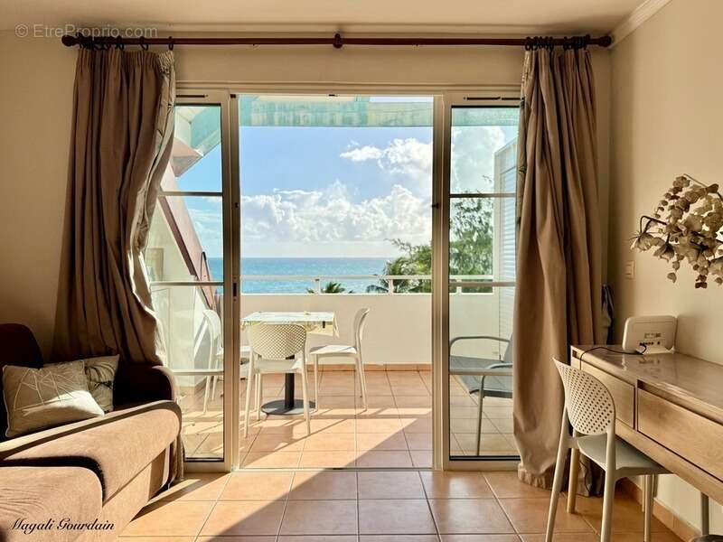 Appartement à SAINTE-ANNE