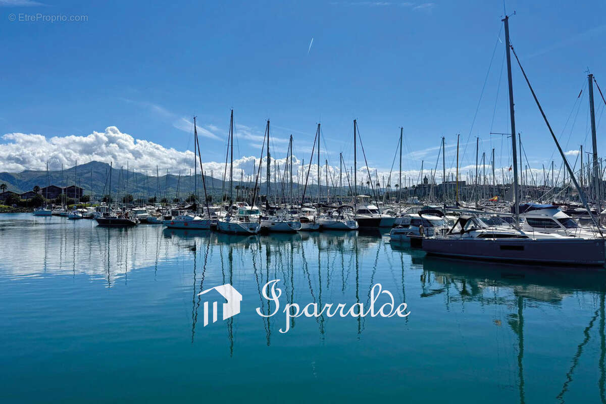 Face au Port de Plaisance d'Hendaye, une adresse d'exception entre Océan et Montagnes - photo 32