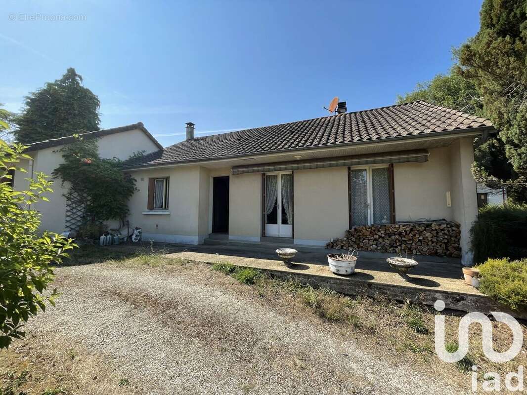 Photo 3 - Maison à MIALET