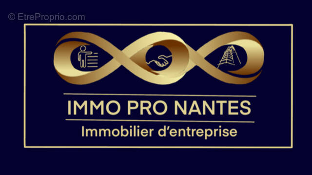 Commerce à TREILLIERES