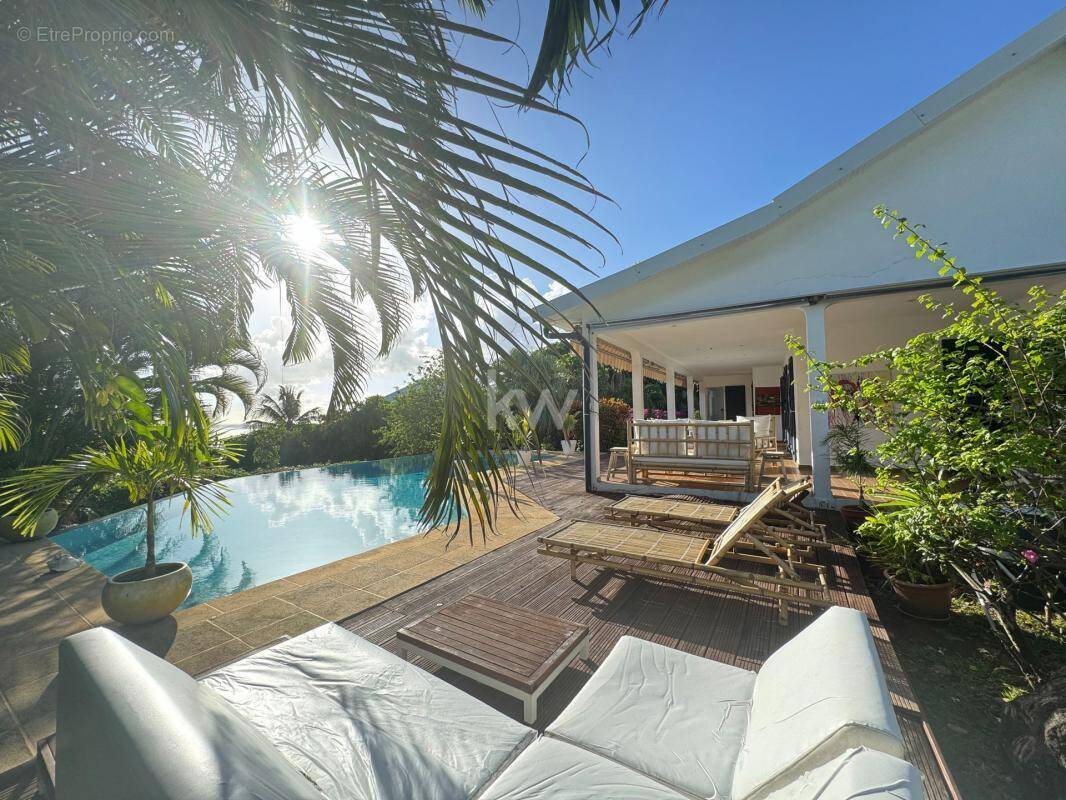 Maison à CASE-PILOTE