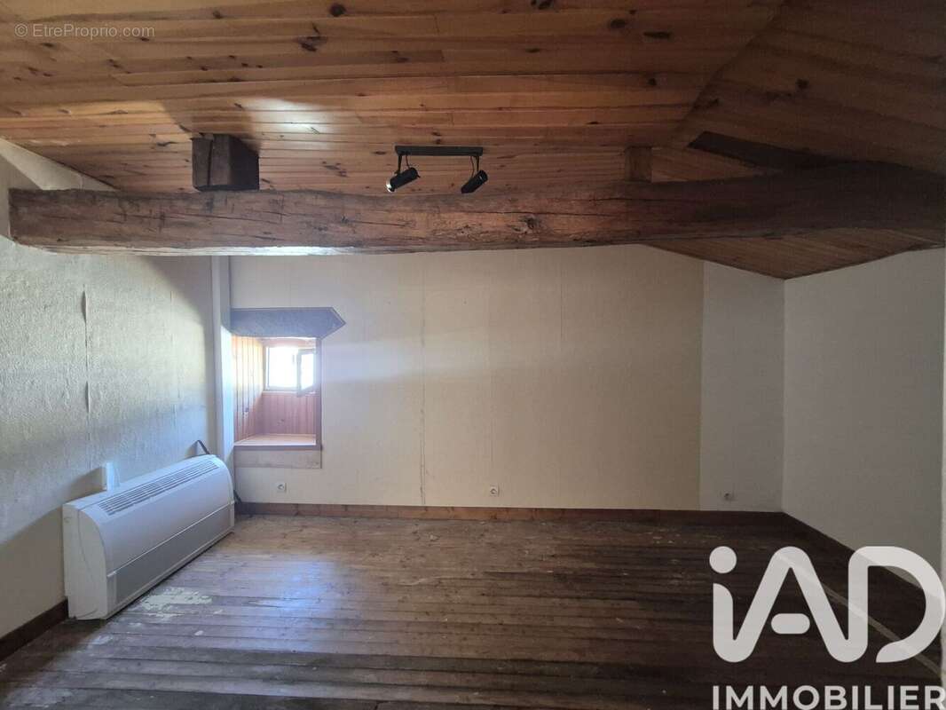 Maison 188 m² à Ozillac  - photo 9