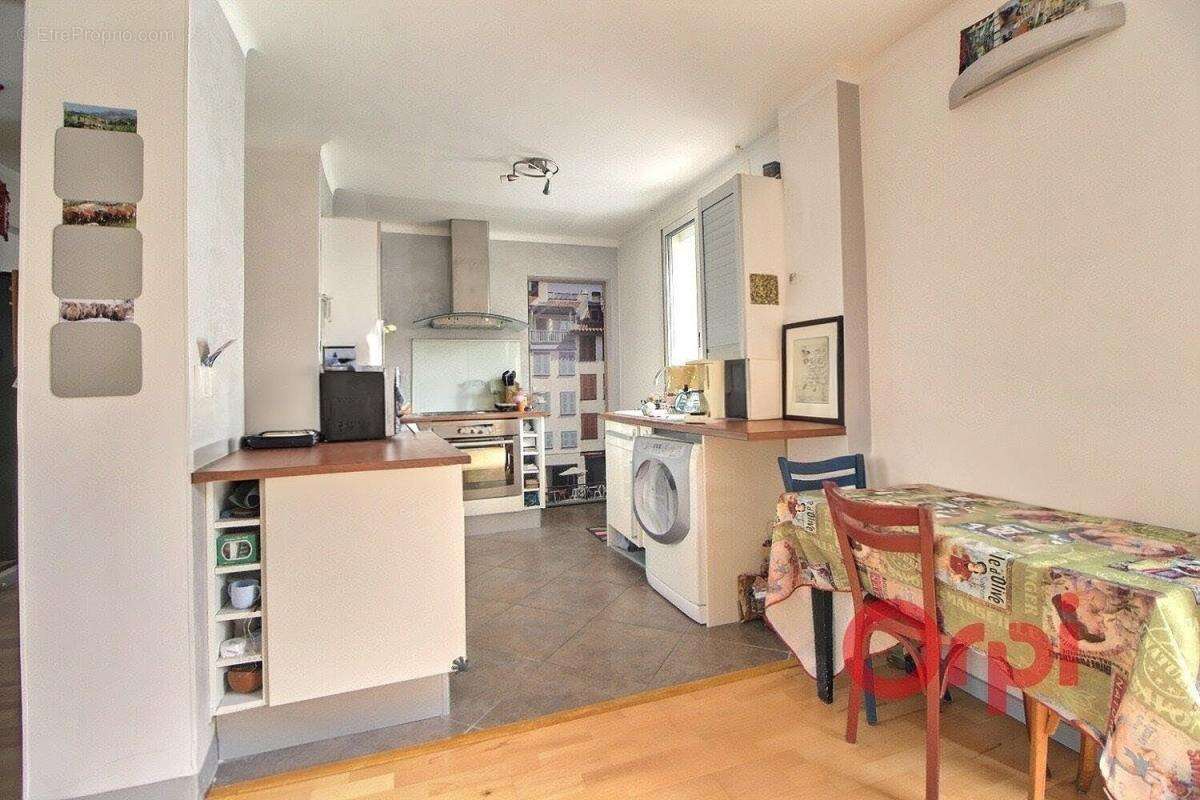 Appartement T3 avec balcon et cave proximité plage - photo 3