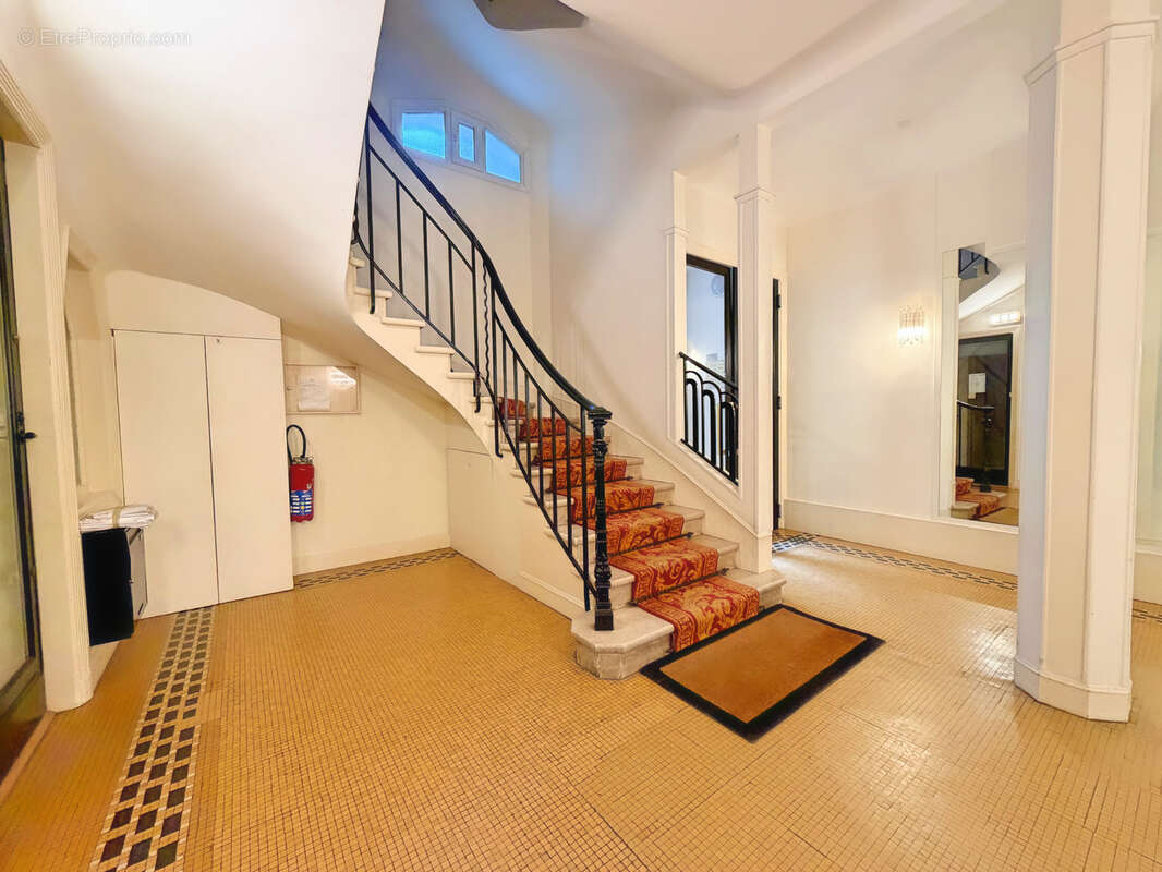 Appartement à PARIS-11E