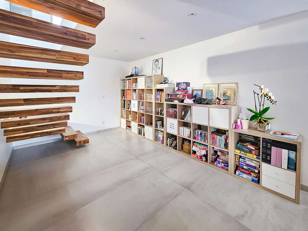 Maison à ROUSSILLON