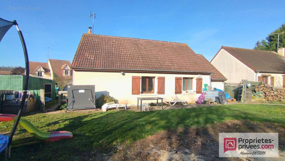 Maison à THORE-LA-ROCHETTE