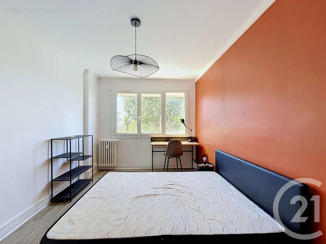 Appartement 67 m² à Angers  - photo 7