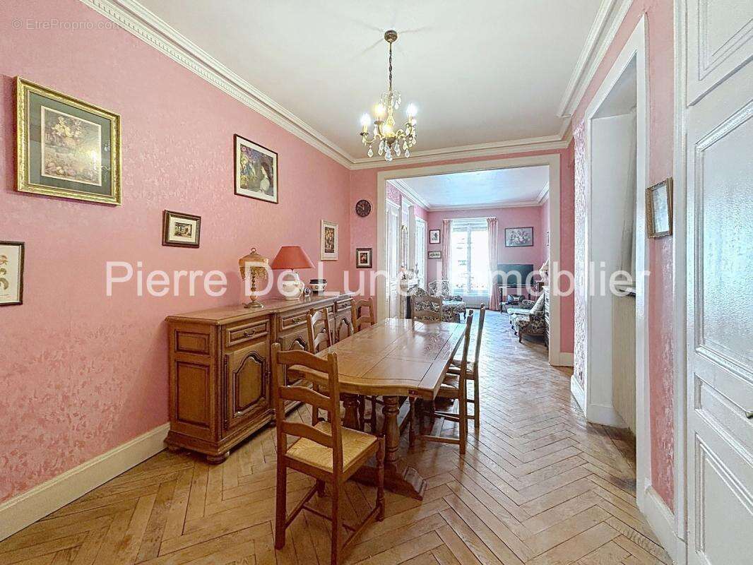 Lyon 1er – martinière  grand t2 de  69 m² – - photo 2