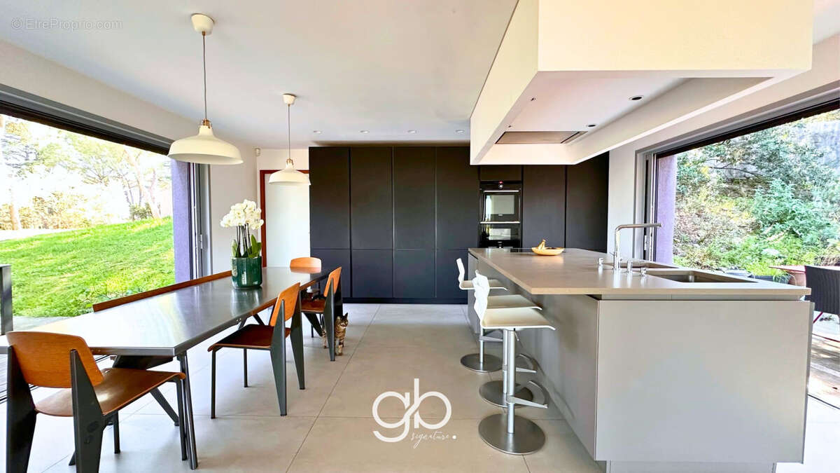 Maison à CASTELNAU-LE-LEZ