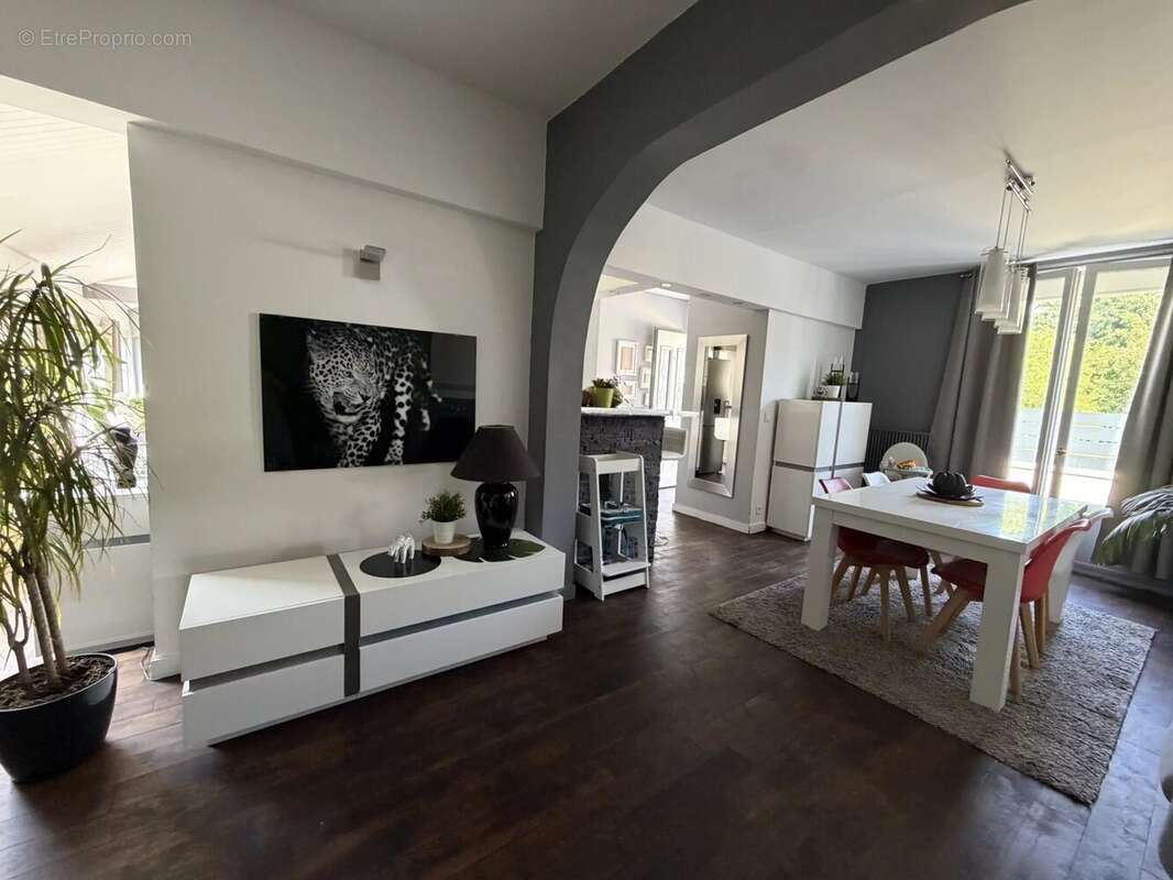 Maison à LA VERRIERE