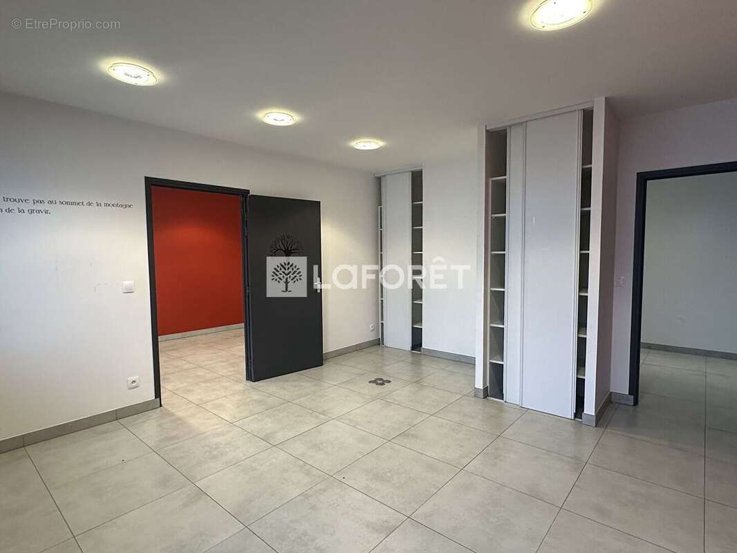 Commerce à MINIHY-TREGUIER