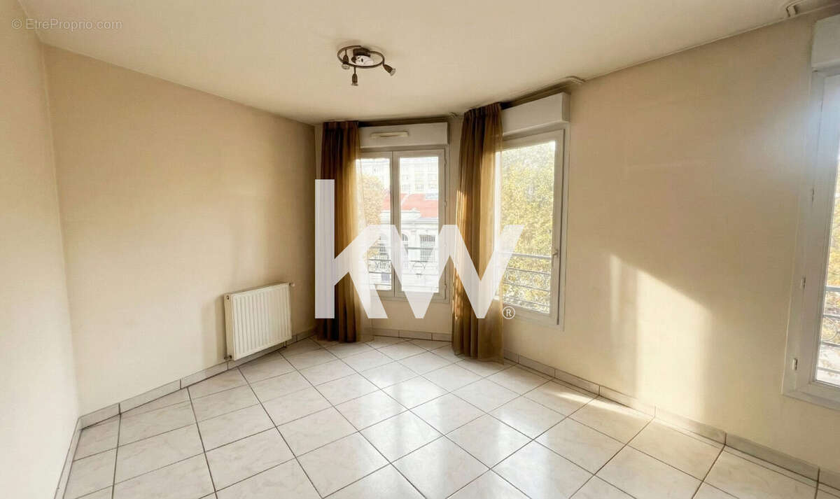 Appartement à SAINT-ETIENNE