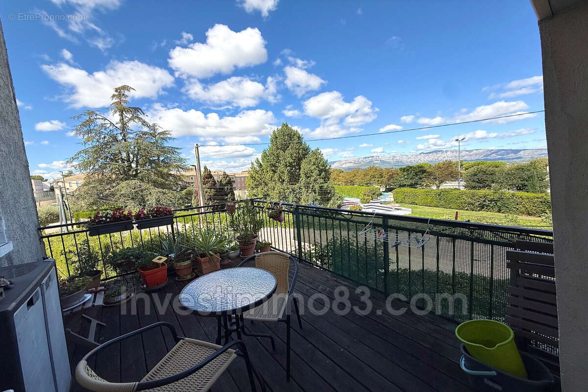 Appartement à TRETS