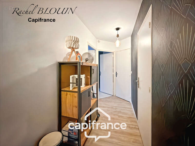 Appartement à LA MEZIERE
