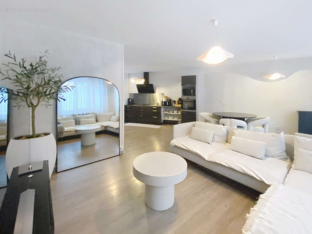 Appartement à ROUSSILLON