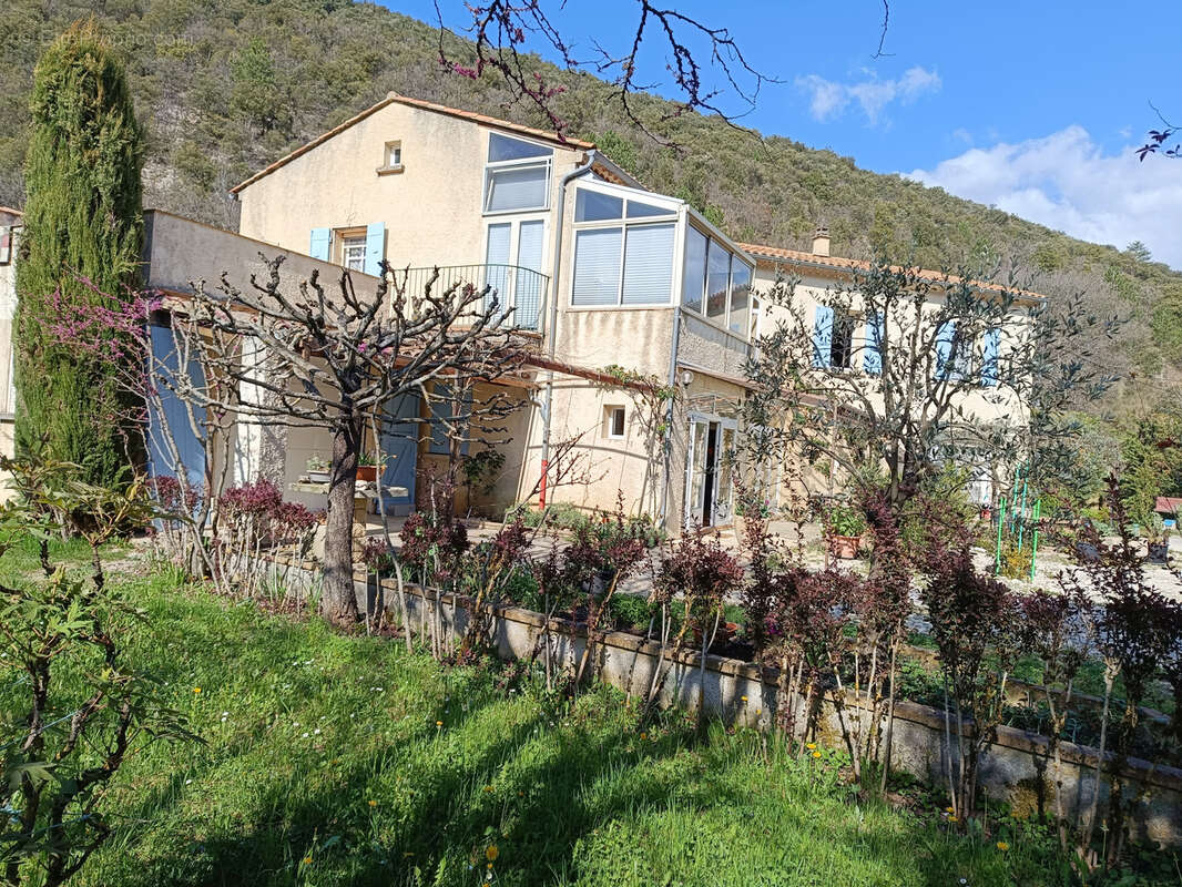 Savoillan / maison a vendre sur 1.3ha de terrain, vue imprenable - photo 4