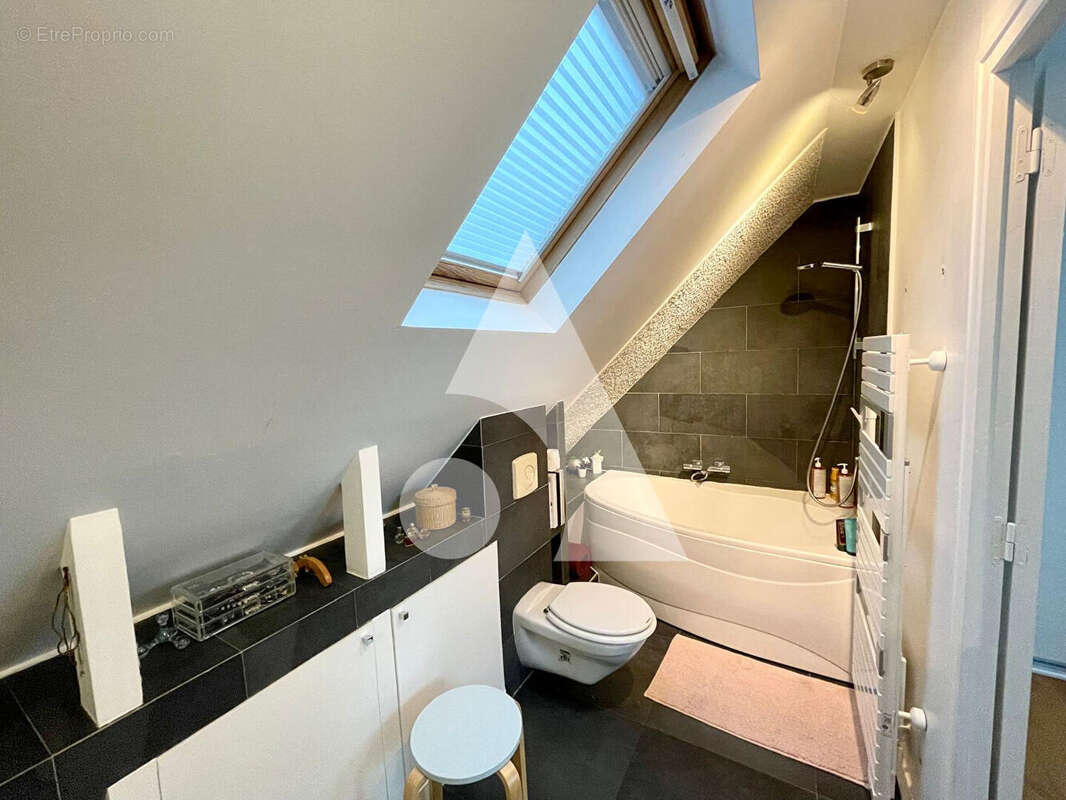 Maison à LA FRETTE-SUR-SEINE