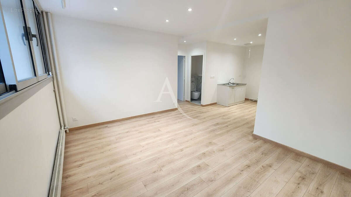 Appartement à PARIS-12E