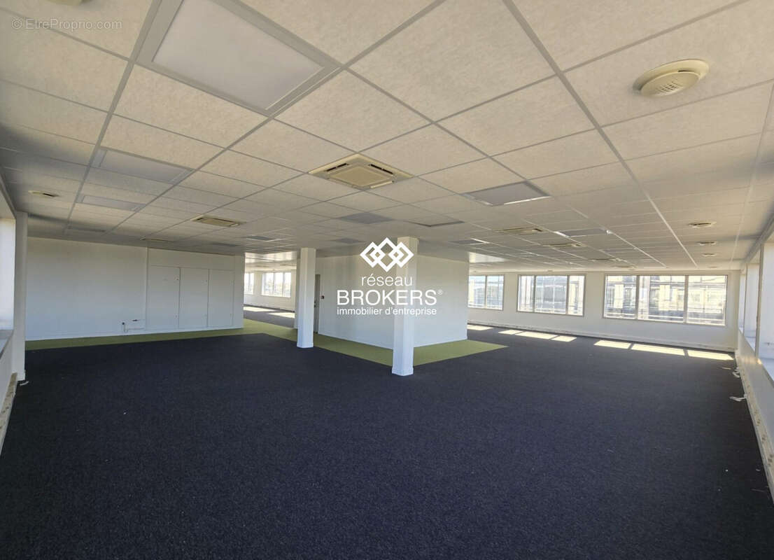 Commerce à VILLEPINTE