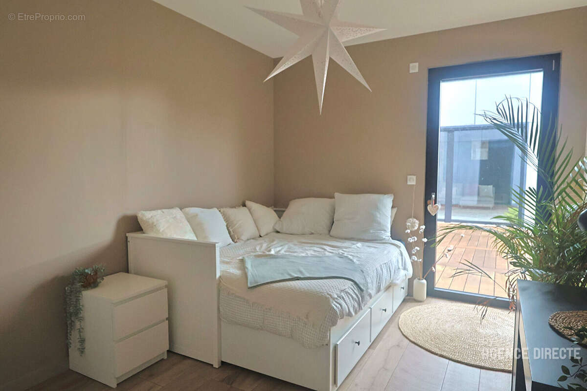 Maison à SAINT-SEBASTIEN-SUR-LOIRE