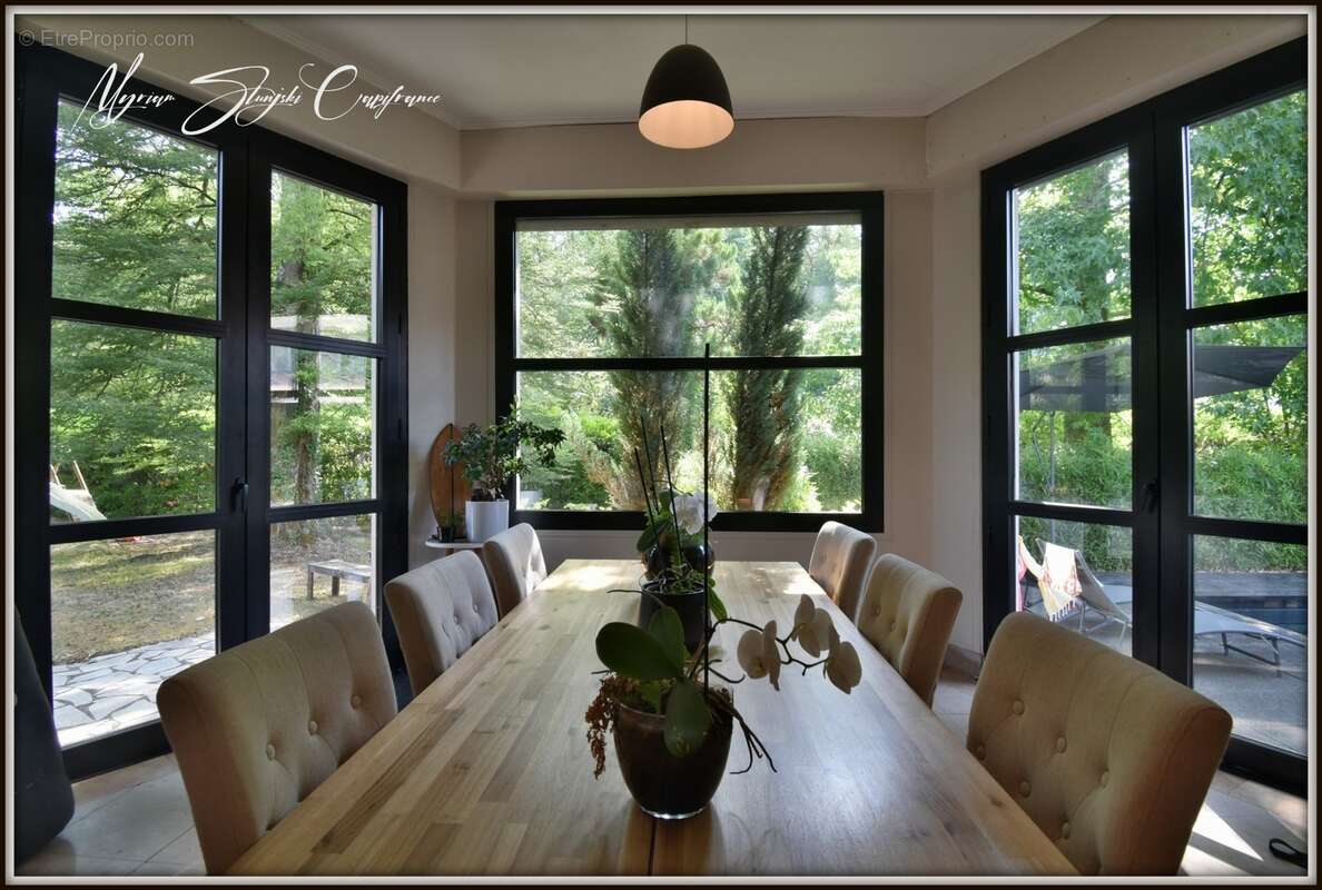 Maison de caractère à vendre 12 pièces  (40) de 355 m² au coeur du centre-ville - photo 8