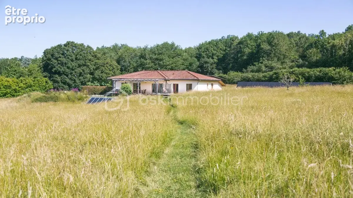 Maison contemporaine écologique avec piscine naturelle au cœur de la nature - photo 15