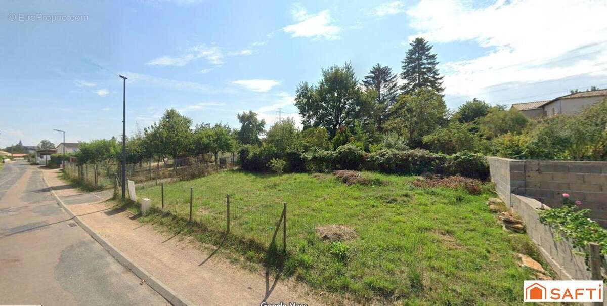 Photo 6 - Terrain à LA CHAPELLE-DE-GUINCHAY