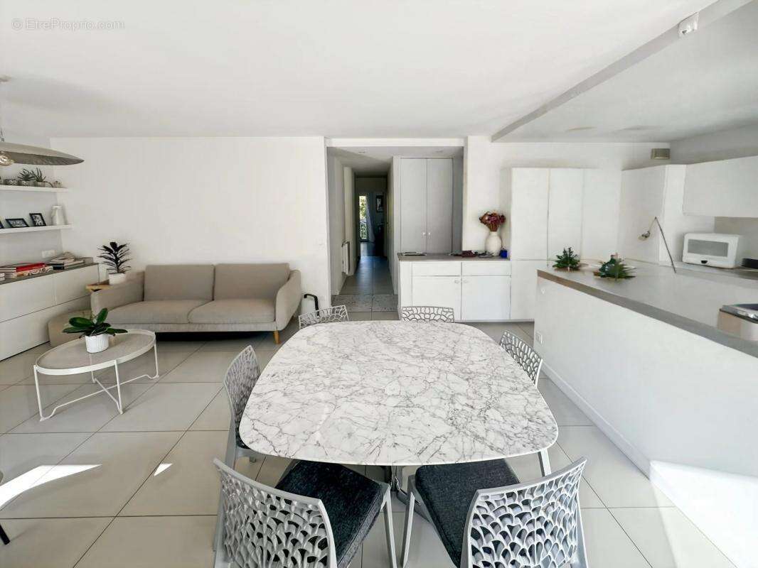 Appartement à AIX-EN-PROVENCE