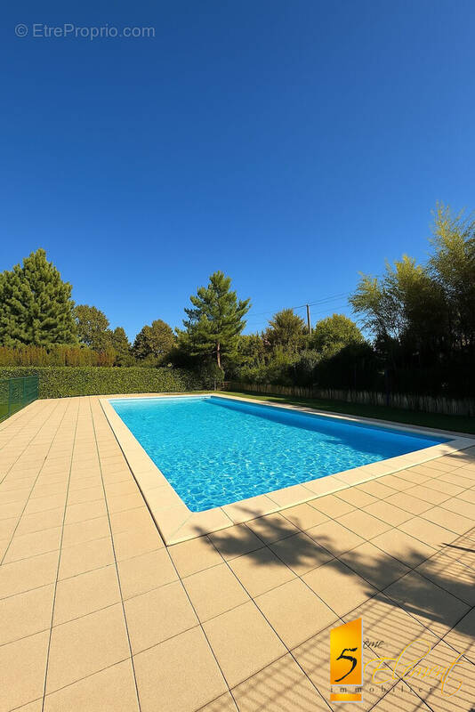 Appartement à TASSIN-LA-DEMI-LUNE